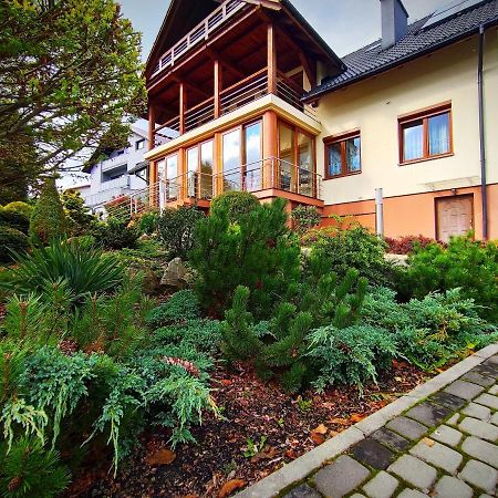 Zajazd ,,Pod Jeleniem" Okrajnik Exterior foto