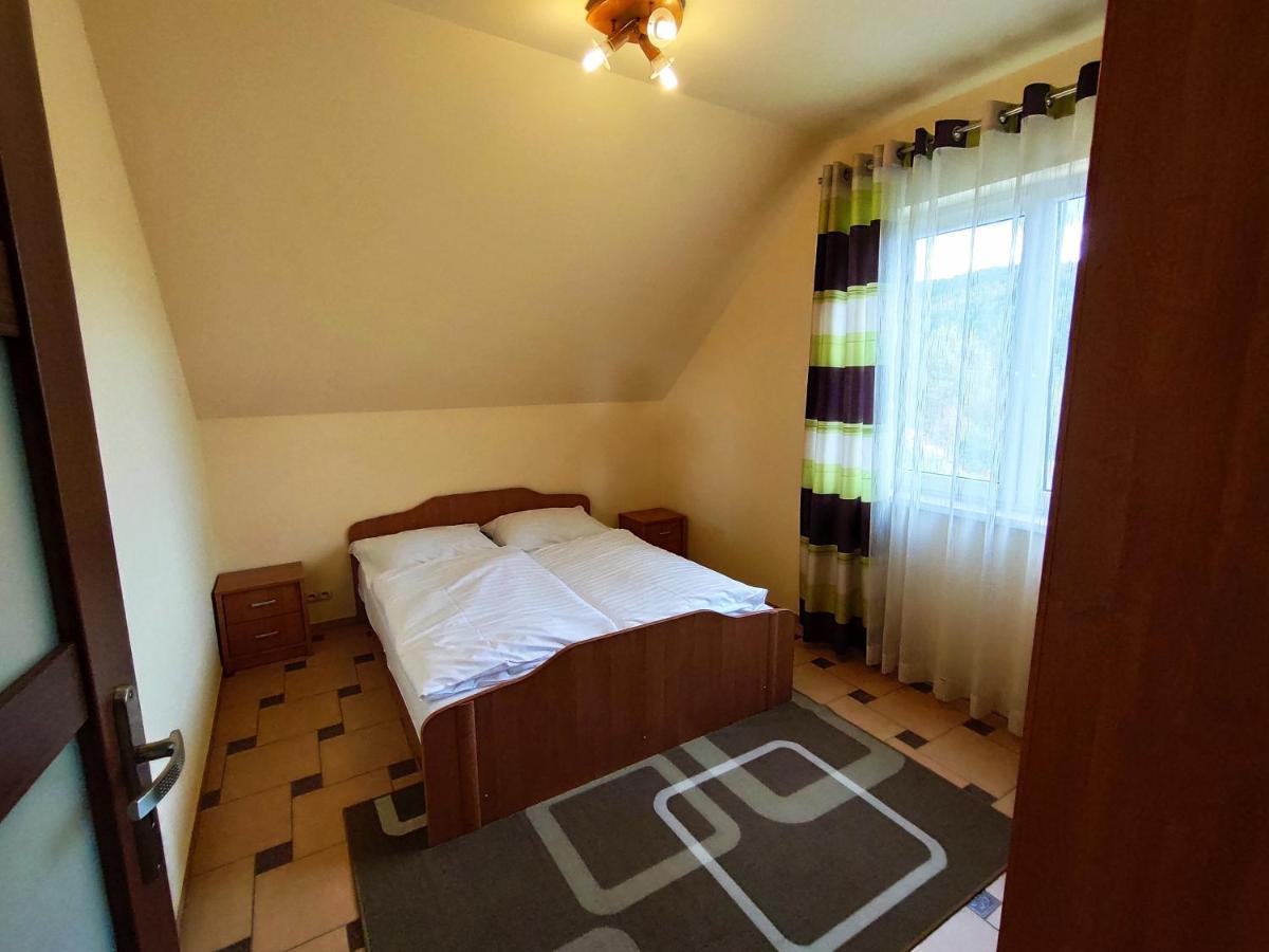 Zajazd ,,Pod Jeleniem" Okrajnik Exterior foto
